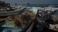 Comunidades pesqueras en el Golfo de México siguen sin compensación tras derrame de Pemex