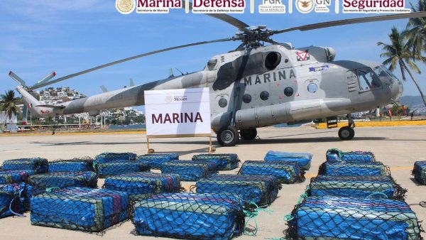 Marina incauta 26 bultos de cocaína en Guerrero